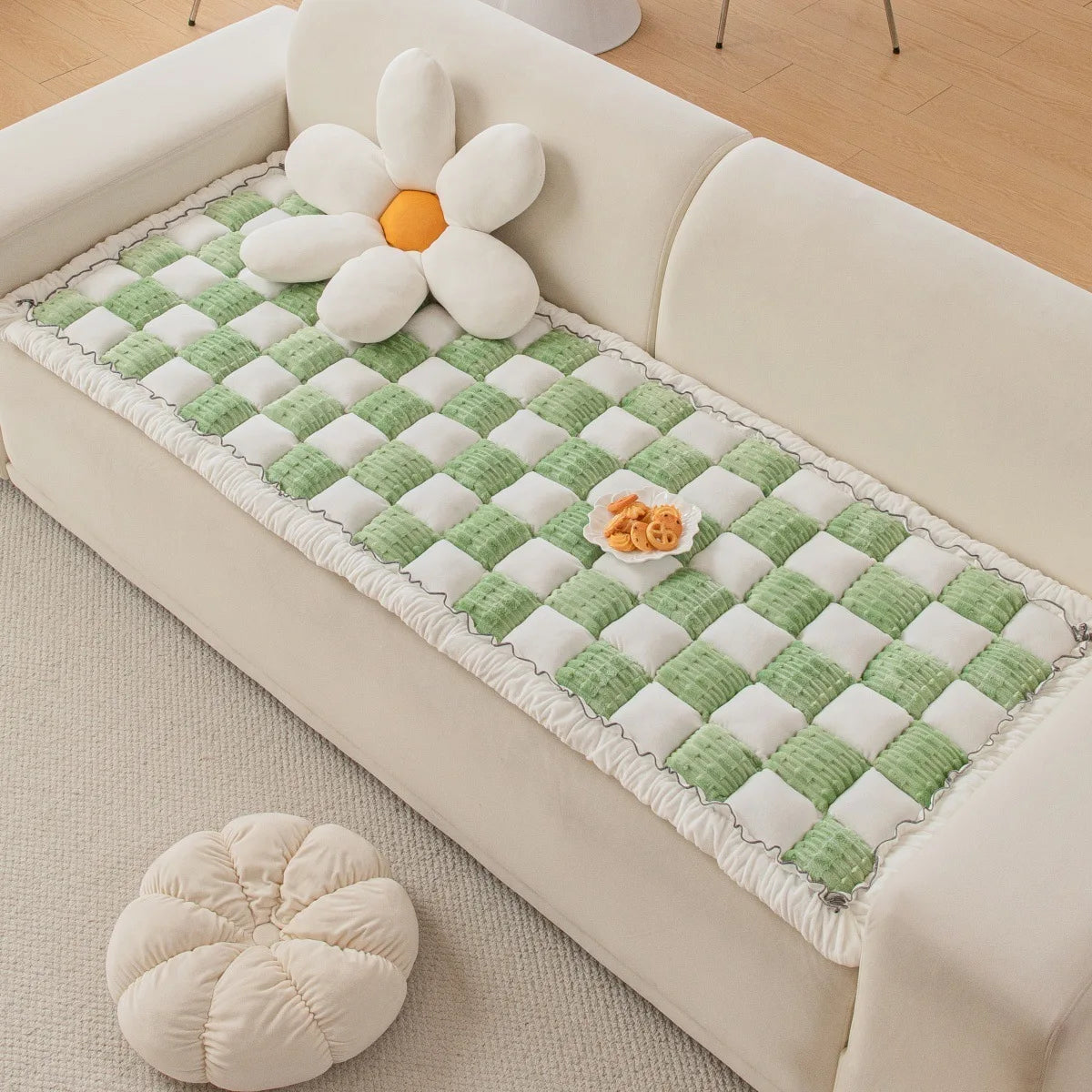 CozyQuilt Flannel Cushion